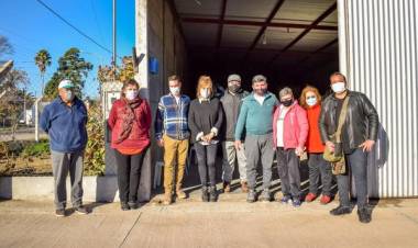 SENADOR LISANDRO ENRICO: VISITAMOS AL GRUPO DE ARTESANOS