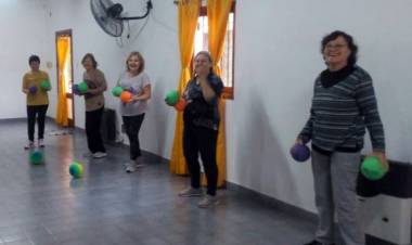 BAILE Y MOVIMIENTO EN EL HOGAR