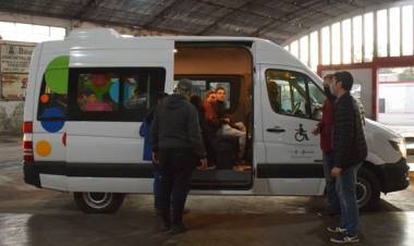 PRIMER VIAJE DEPORTIVO EN COMBI