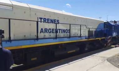 Prueba técnica de trenes  en la ciudad 