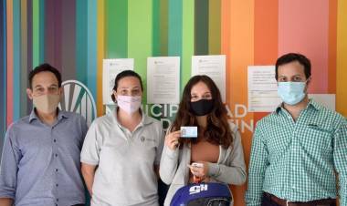 PRIMERA LICENCIA: UN CASCO