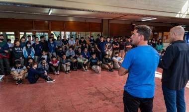 INVITACION A ESTUDIANTES