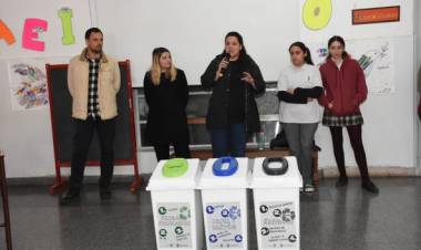 SEGUIMOS CON LAS CHARLAS SOBRE MEDIO AMBIENTE
