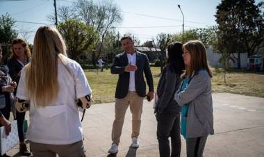 INTENDE NATALIO LATTANZI HIZO ENTREGA DE FFE A DISTINTAS INSTITUCIONES