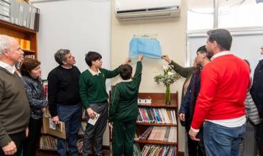 DESCUBRIMIENTO DE PLACA EN HOMENAJE A MARIA FLORENCIA MENINI