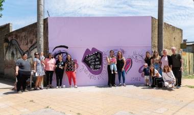 MURAL 