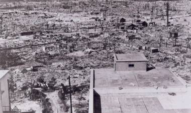 ASI QUEDO HIROSHIMA LUEGO DE LA EXPLOSION DE LA BOMBA ATOMICA EL 6 DE AGOSTO DE 1945 (8H 16M 43S )