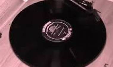 12 DE AGOSTO: DIA INTERNACIONAL DEL DISCO DE VINILO