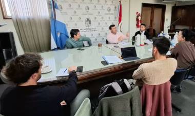 REUNION CON CONSEJALES POR CONTRATO DE CONCESION DE ENERGIA