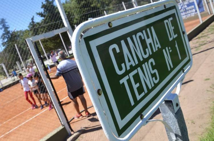 ESPACIO DEPORTIVO PARA PERSONAS CON DISCAPACIDAD