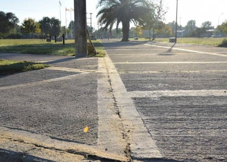 TRABAJOS EN LA PLAZA DE LOS FUNDADORES