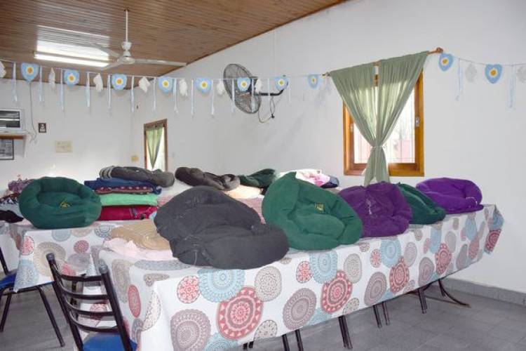 NUEVA DONACIÓN DE CUCHAS