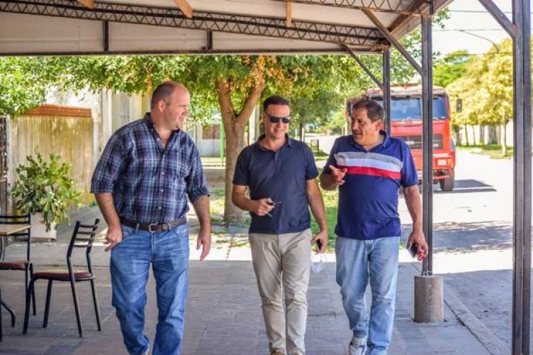 AVANZA EL CONVENIO QUE OTORGARA VIVIENDAS A LAZZARINO Y AMENABAR