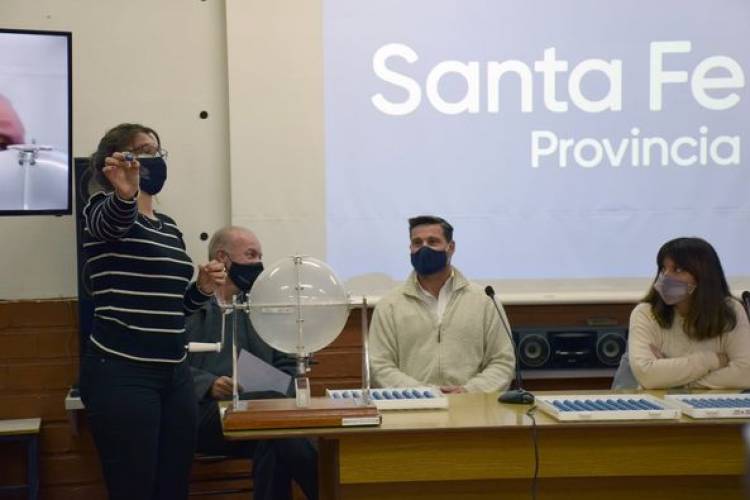 "ES MUY GRATIFICANTE DISPONER DE VIVIENDAS PARA LA CIUDAD"