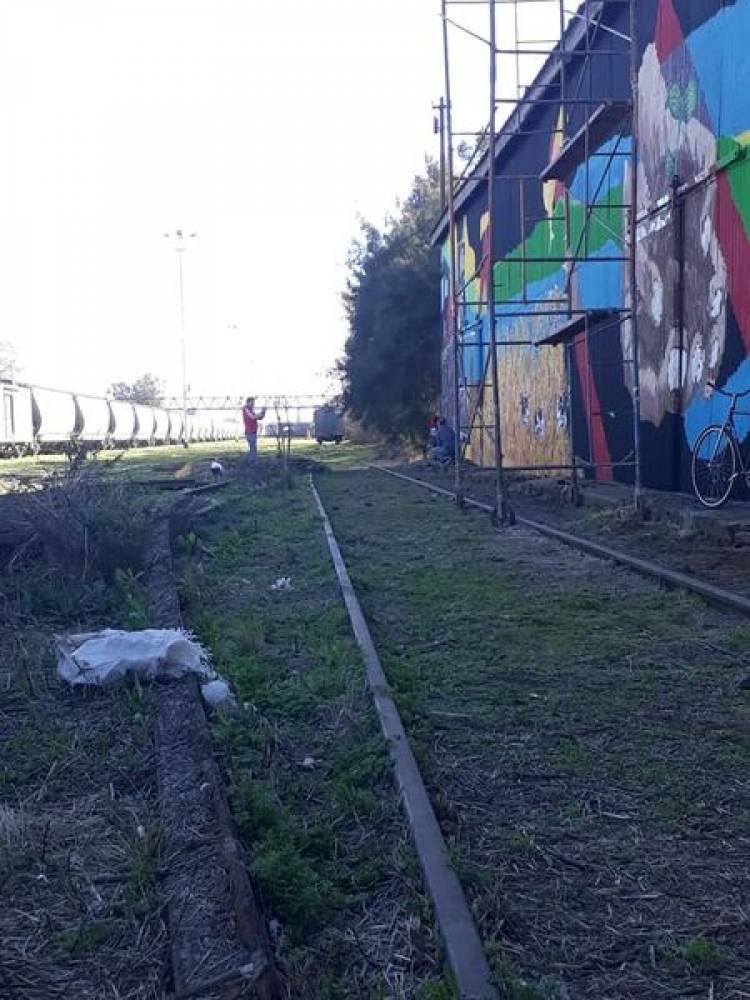 "A SEGUIR PONIENDO COLOR"
