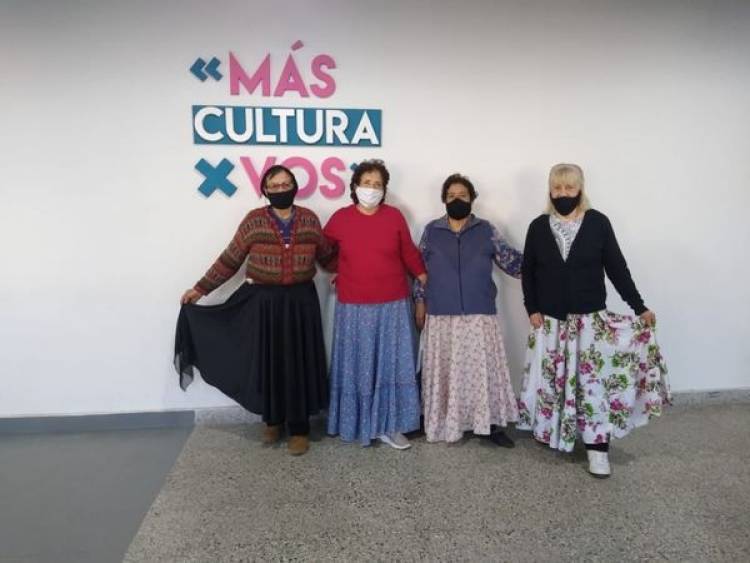 MAS CULTURA POR VOS