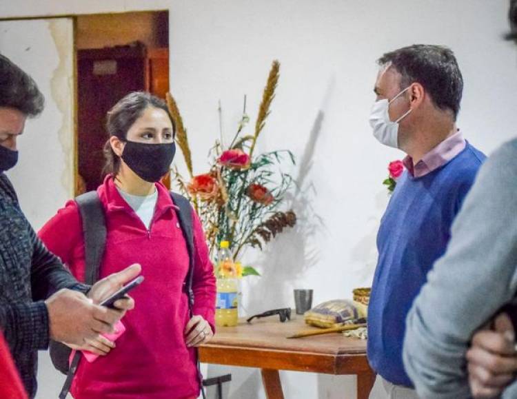 SENADOR ENRICO PRESENTE EN LA IGLESIA PENIEL