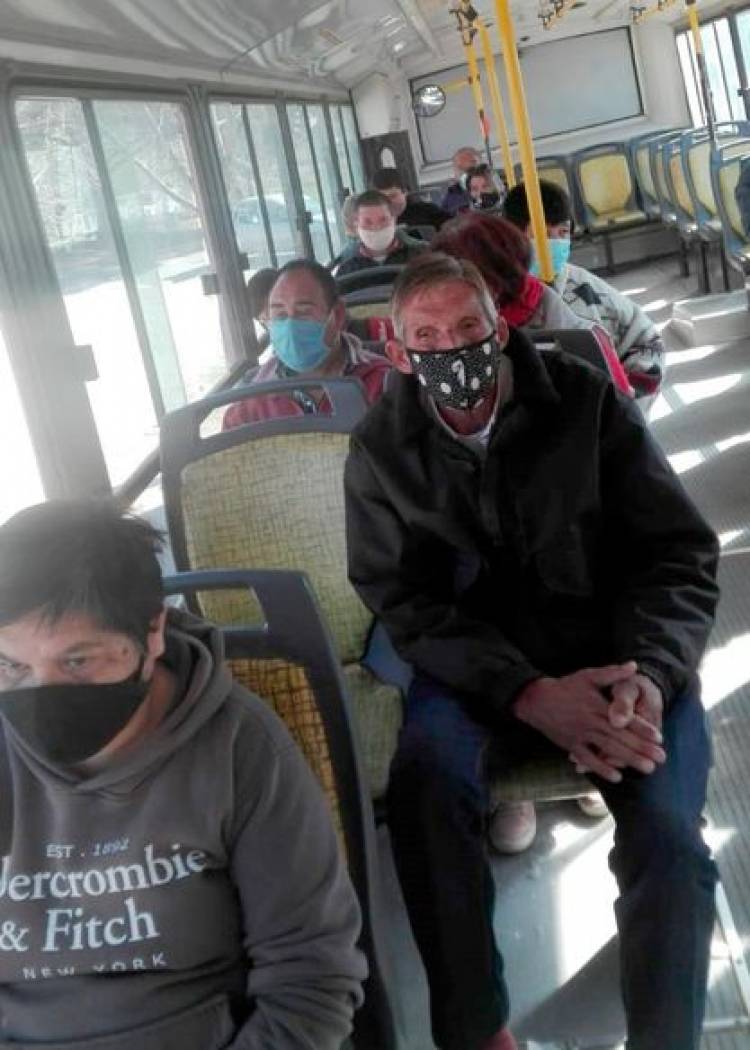 ACTIVIDADES CON ADULTOS MAYORES 16/9