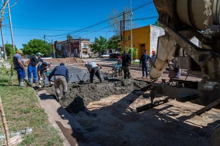 NUEVA CUADRA DE PAVIMENTO