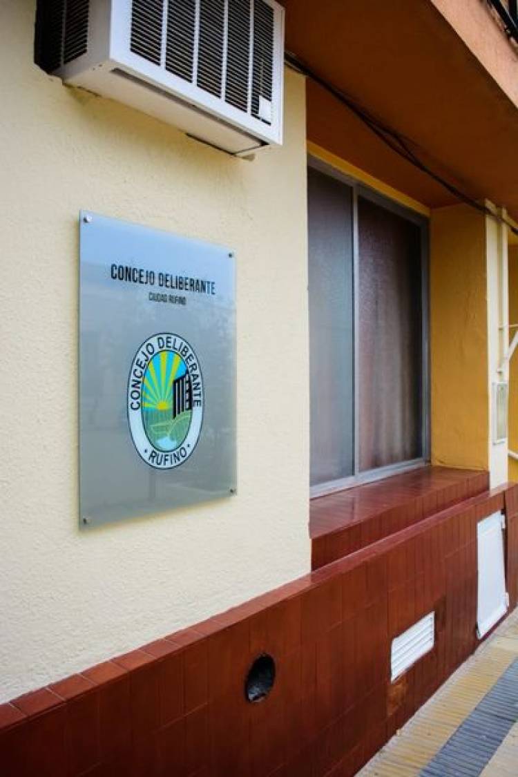 REMODELACION EN BIBLIOTECA MUNICIPAL