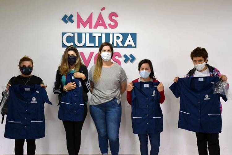 NUEVA ENTREGA DE INDUMENTARIA