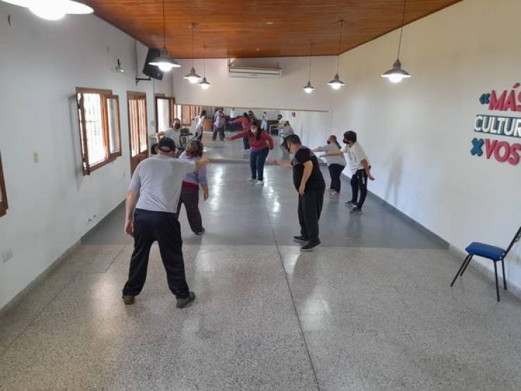DANZA/TEATRO EN EL SUM