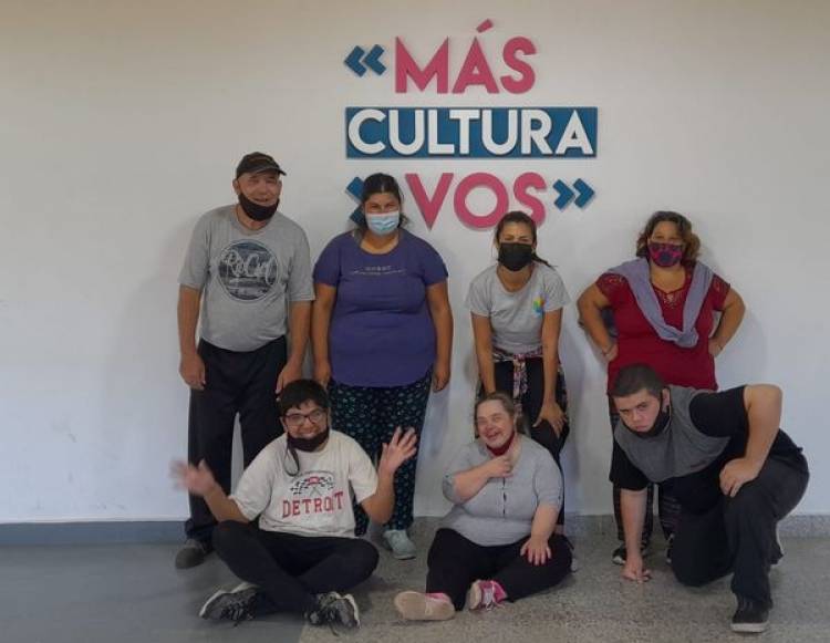 DANZA/TEATRO EN EL SUM