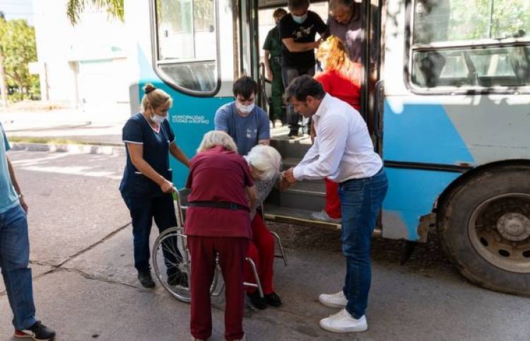 VIAJE EN COLECTIVO