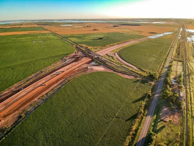SENADOR LISANDRO ENRICO: TARDANZA EN OBRA RUTA 33