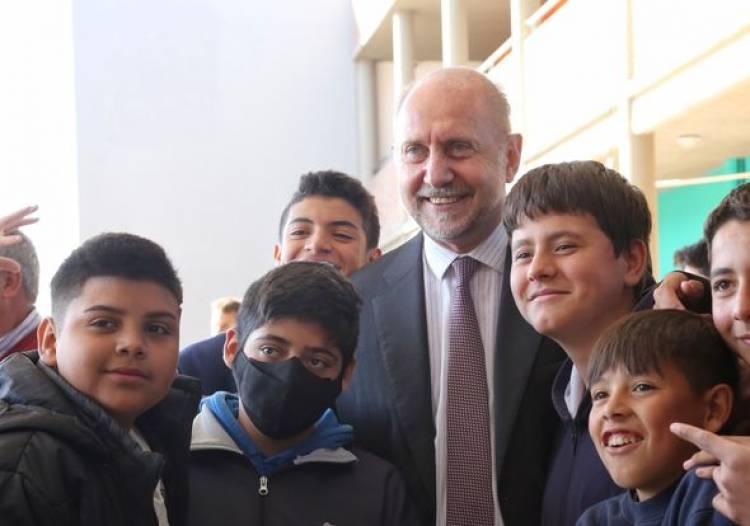 GOBERNADOR OMAR PEROTTI EN PEREZ