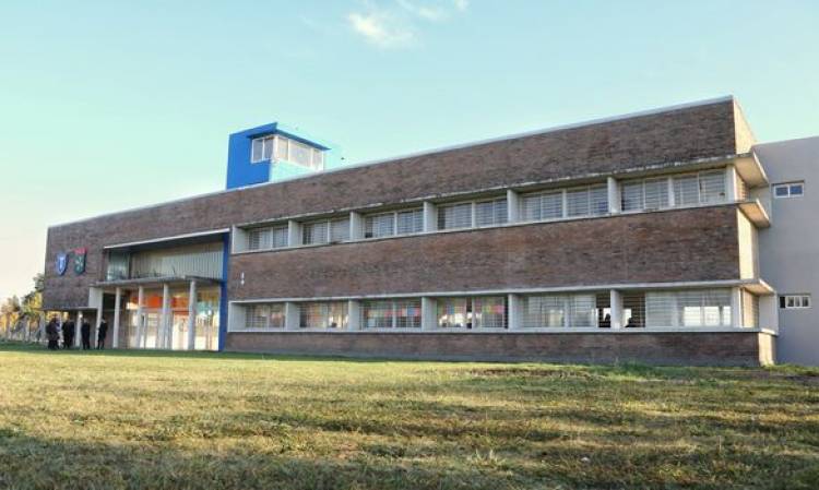 GOBERNADOR OMAR PEROTTI EN PEREZ