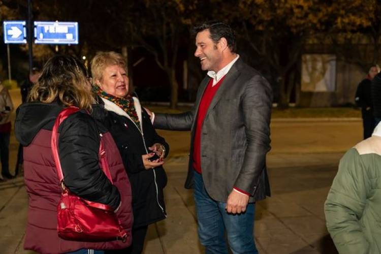 ENCENDIDO 100 LUMINARIAS LED EN BARRIO GRAL. SAN MARTIN