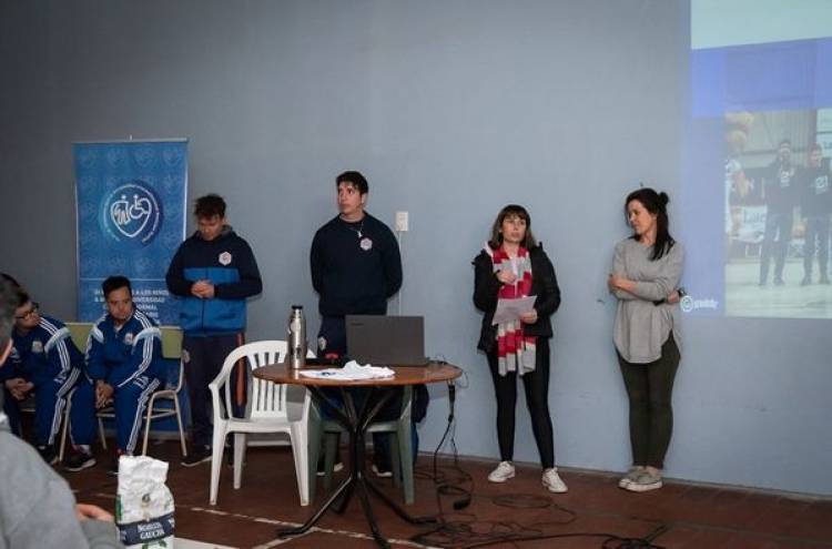 CHARLA/TALLER REALIZADA POR LA COMISION PARA LA DISCAPACIDAD INTERINSTITUCIONAL