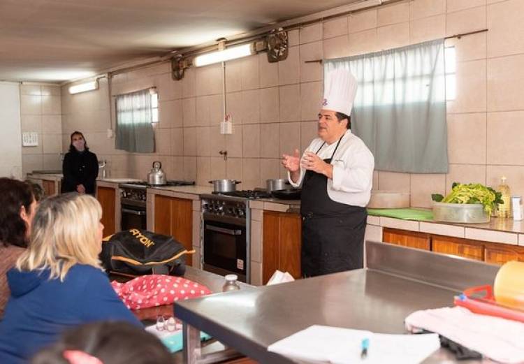 SEGUNDO ENCUENTRO CICLO "MI COCINA"