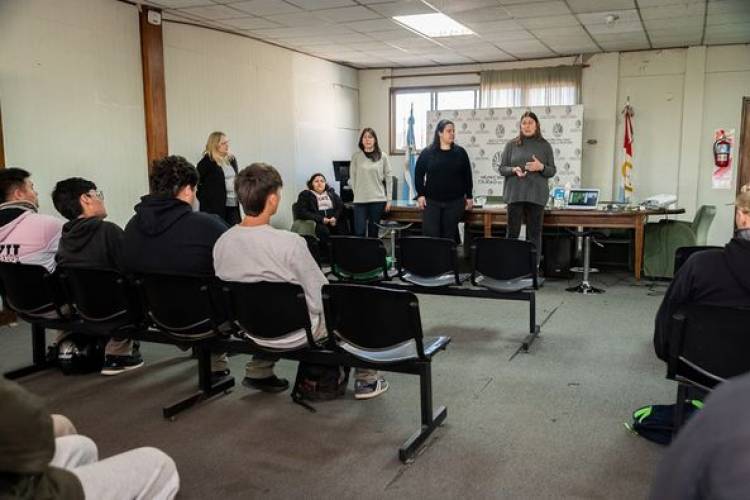 CAPACITACION PARA ESTUDIANTES