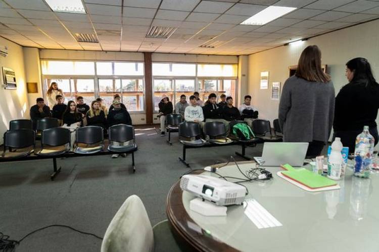 CAPACITACION PARA ESTUDIANTES