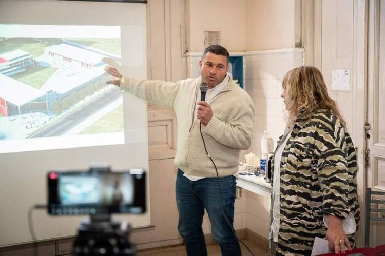 AGROTECNICA: " SE ESTA TRABAJANDO EN EL PROYECTO"