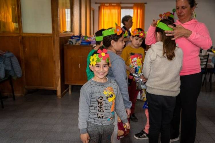 PRIMAVERA EN EL HOGAR DE DIA