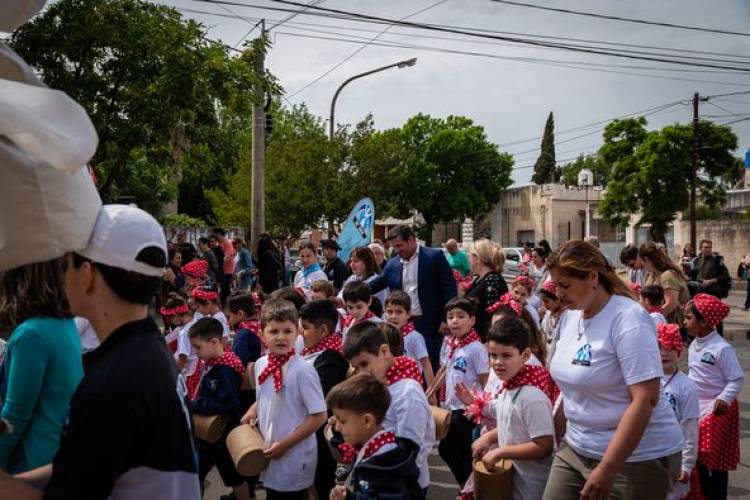 CONMEMORANDO EL DIA DE LA TRADICION