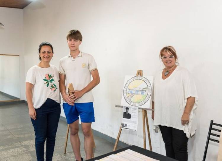 CONCURSO: "UN LOGO PARA EL MUSEO"