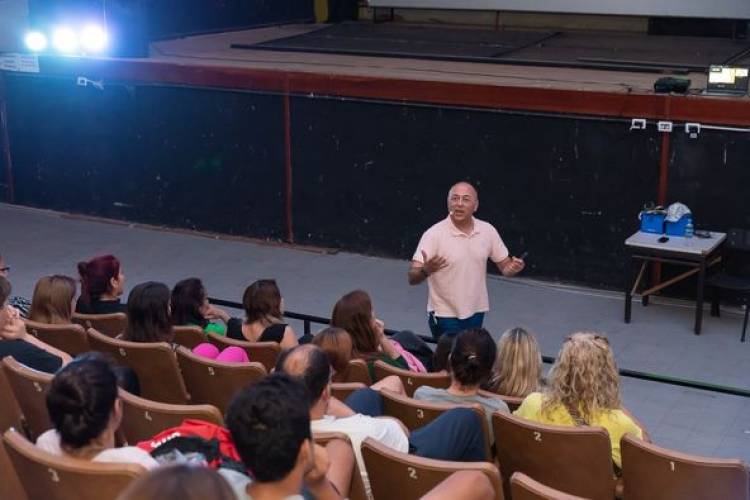 CHARLA SOBRE PREVENCION DE ADICCIONES Y CONSUMOS PROBLEMATICOS