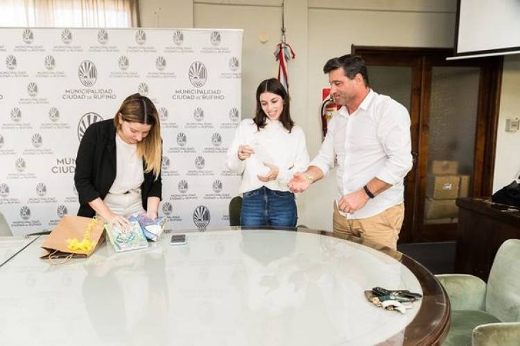 ENTREGA DE RECONOCIMIENTO