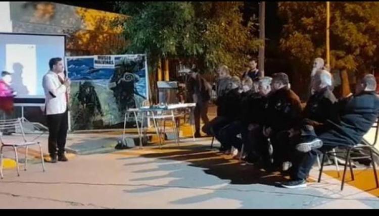 INTENDETE NATALIO LATTANZI PRESENTE EN LA VIGILIA