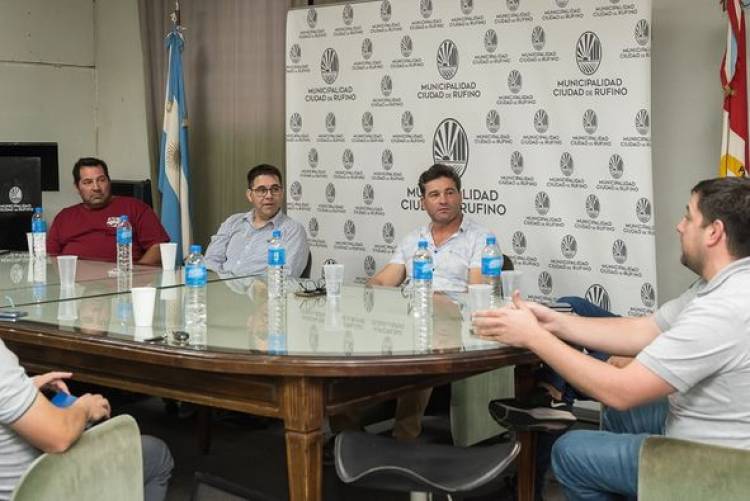 REUNION DE TRANSPORTISTAS Y PLANTAS
