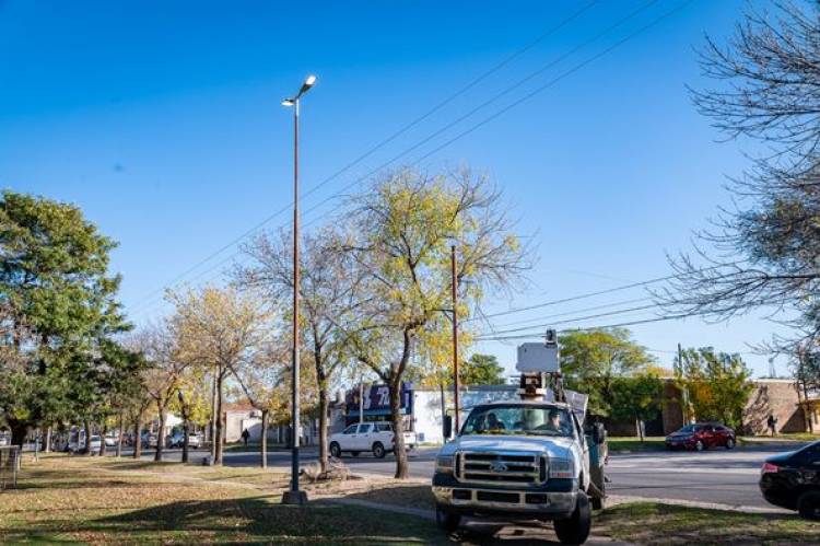 MAS LUMINARIA LED PARA LA CIUDAD