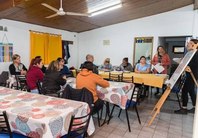 COMENZO "PROGRAMA DE FORMACION DE PERSONAL GERONTOLOGICO"