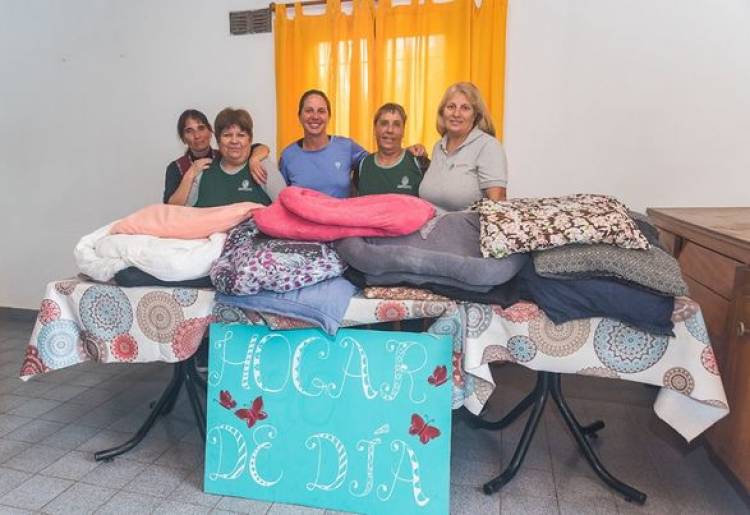 NUEVA ENTREGA DE CAMITAS
