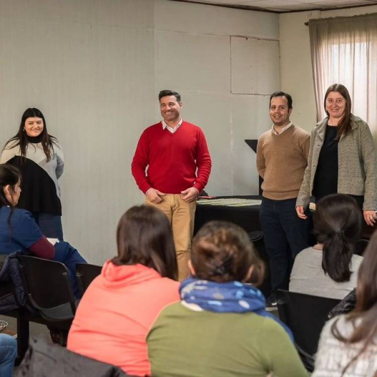 CURSO "MANIPULACION SEGURA DE ALIMENTOS EN UN MENU LIBRE DE GLUTEN"