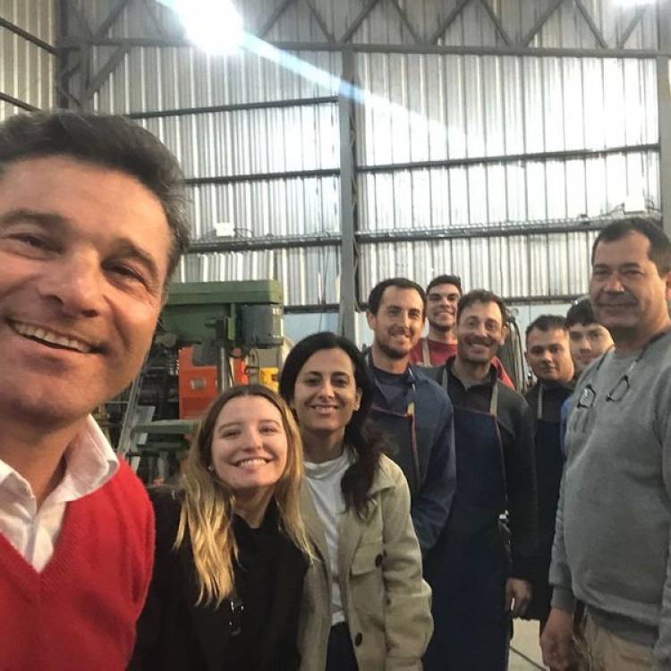 INTENDENTE NATALIO LATTANZI VISITANDO FABRICA DE PASTAS"NTG"