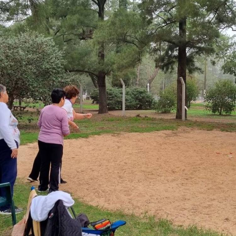 1ER TORNEO DE TEJO DE PLAZA PAMI